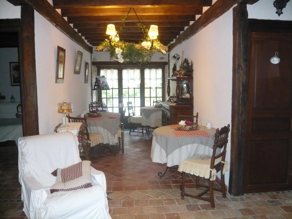 La Petite Ferme Bed & Breakfast Vouzeron Dış mekan fotoğraf
