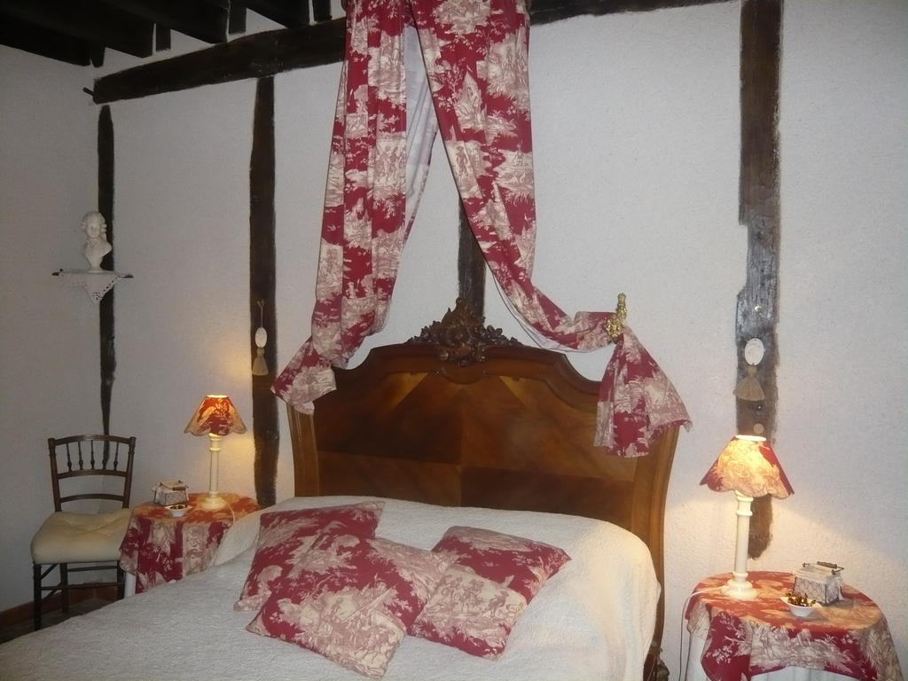 La Petite Ferme Bed & Breakfast Vouzeron Oda fotoğraf