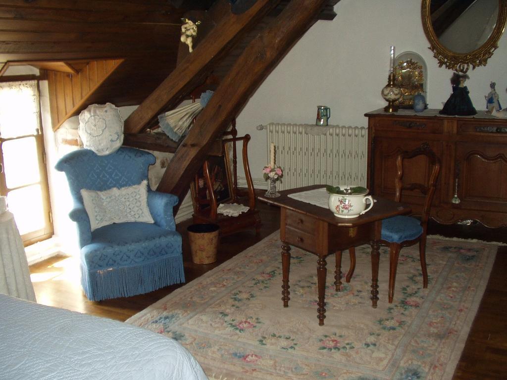 La Petite Ferme Bed & Breakfast Vouzeron Oda fotoğraf